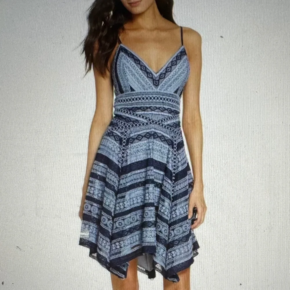 Ever New Women's Linear Fit and Flare Lace Eyelet Mini Dress Size 2 Navy - Picture 11 of 11